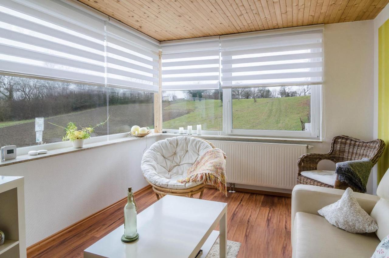 Ferienwohnung Erdgeschoss ユーバーリンゲン エクステリア 写真