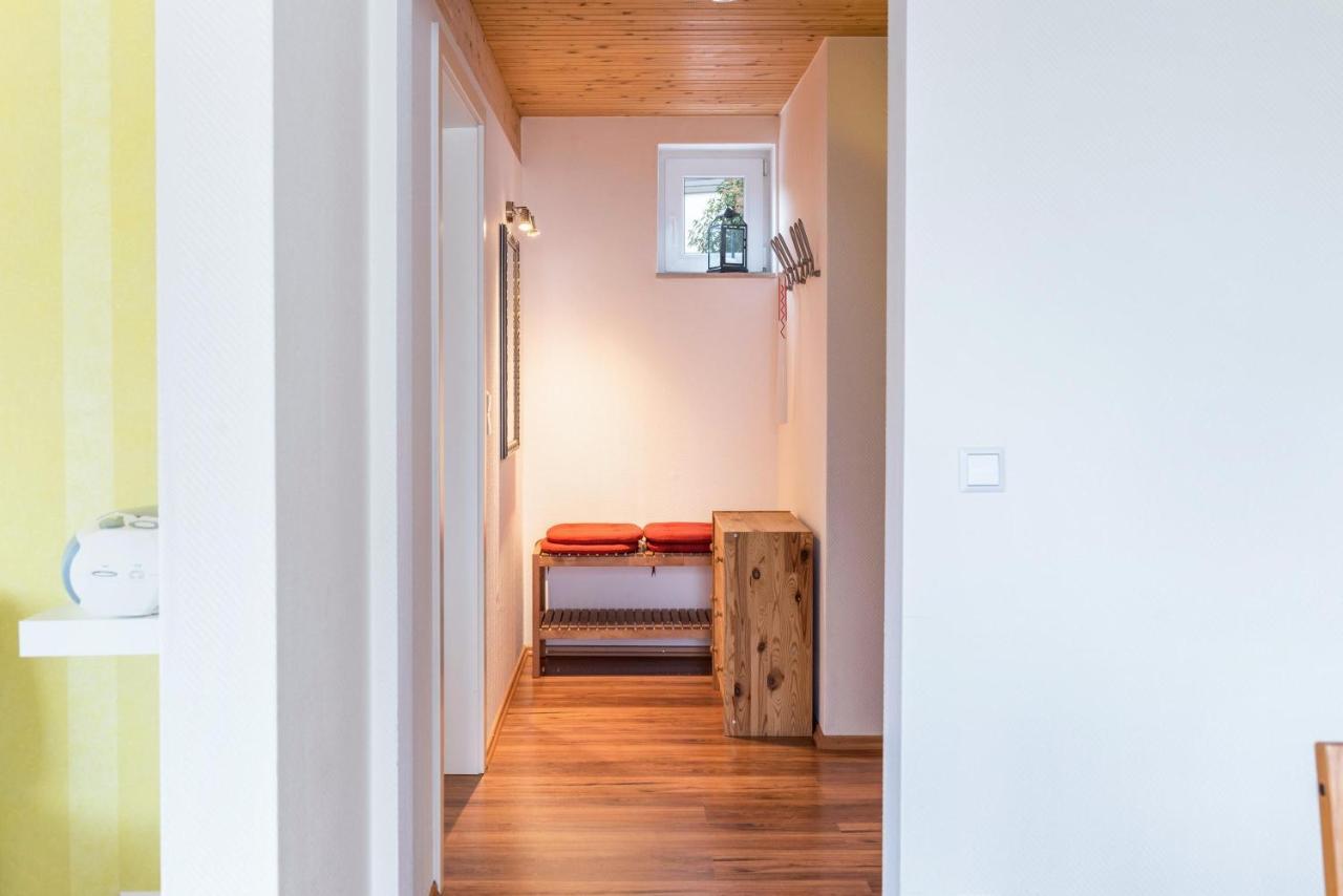 Ferienwohnung Erdgeschoss ユーバーリンゲン エクステリア 写真