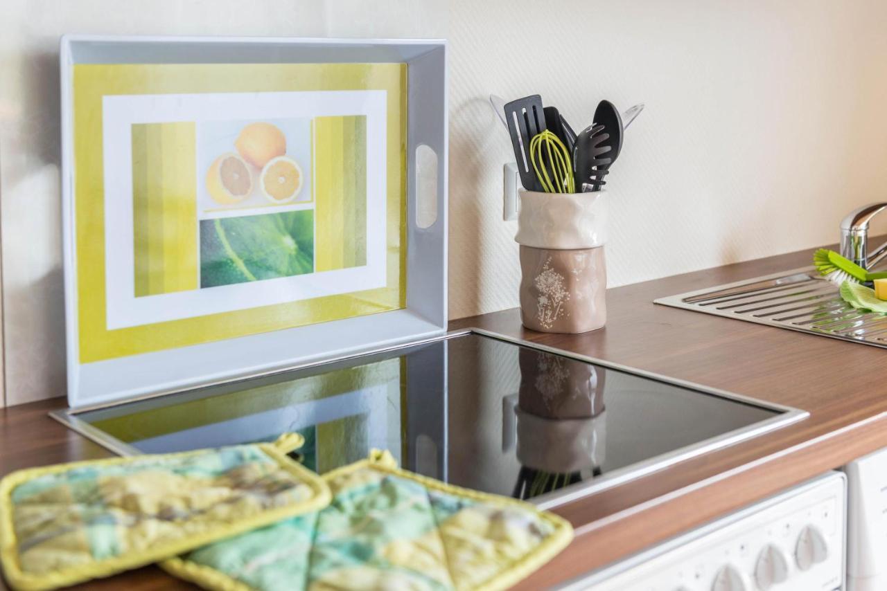 Ferienwohnung Erdgeschoss ユーバーリンゲン エクステリア 写真